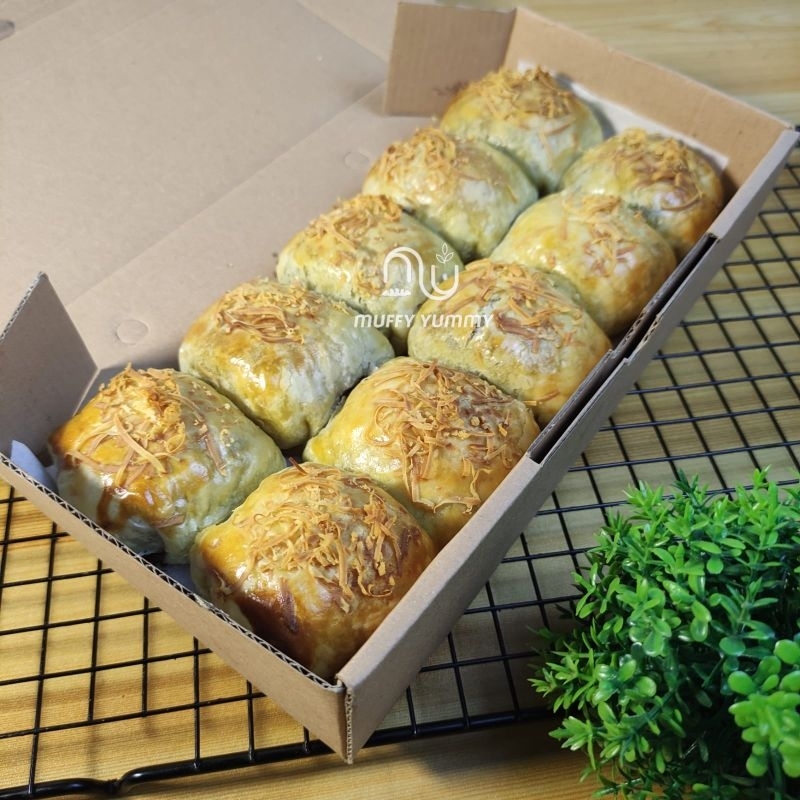 

Bolen Pisang Coklat Keju Lumer Isi 10 Pcs Pastri Pastry Strudel