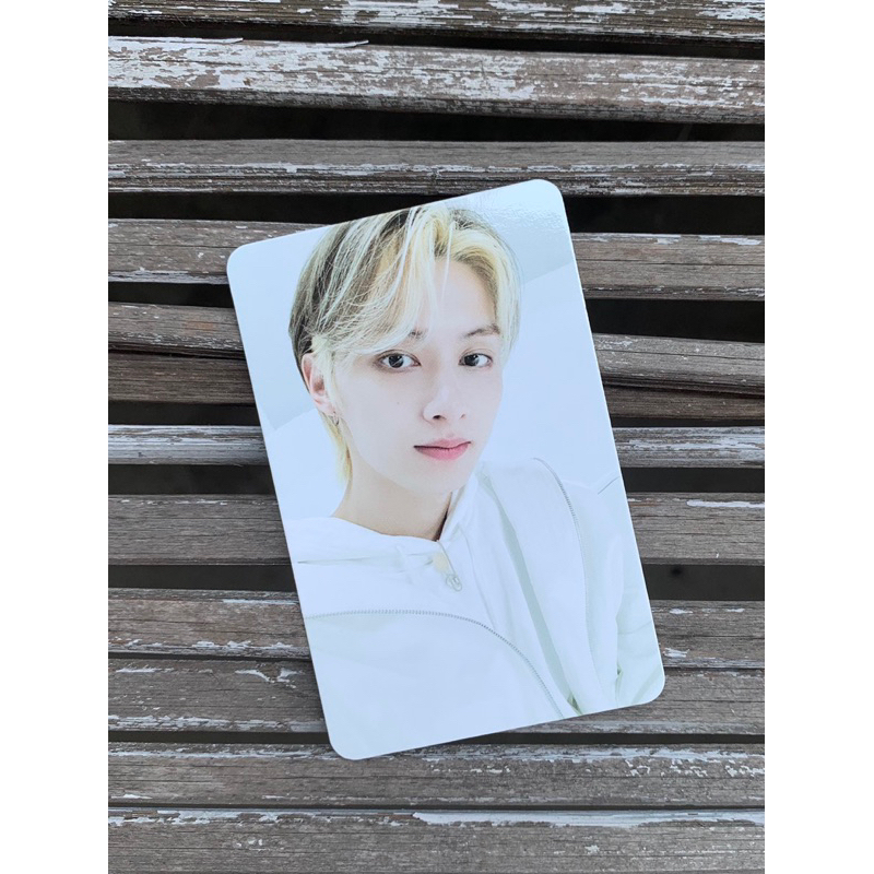 ORIGINAL GOING SEVENTEEN MAGAZINE VOL. 2 PHOTOCARD (PC) - JUN (WHITE VER.)