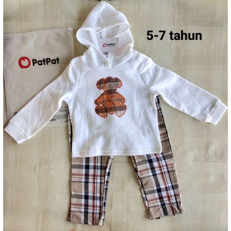 PATPAT Setelan Beruang Putih