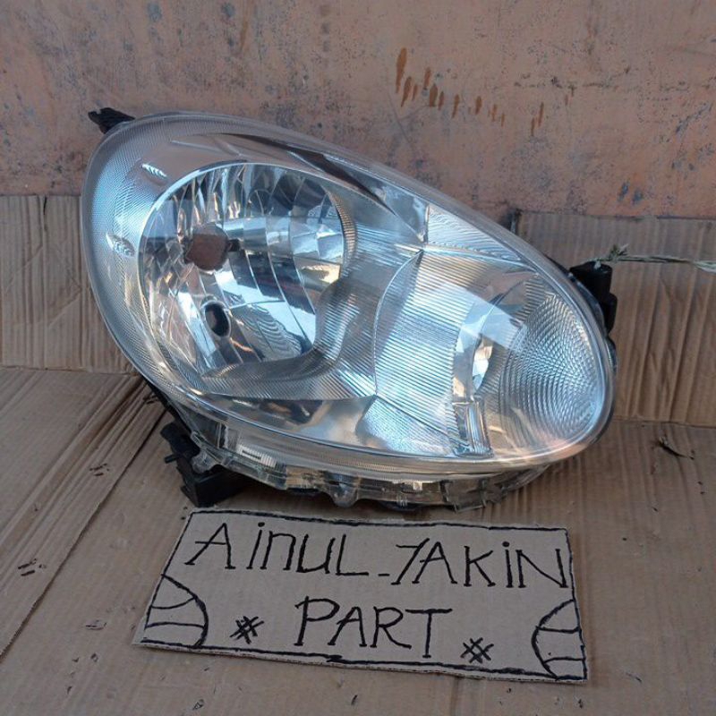 headlamp lampu depan nissan march 2011 2012 2013 original
