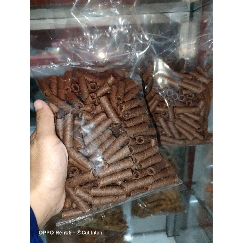

Astor Coklat Mini Barcelona -cut intan snack