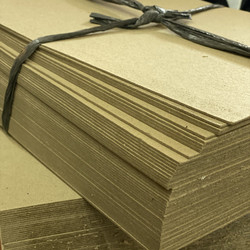 

KERTAS KARTON NO.30 5 LEMBAR / KARTON BOARD / YELLOW BOARD NO. 30 KETEBALAN -/+ 2,3MM UKURAN 64X75