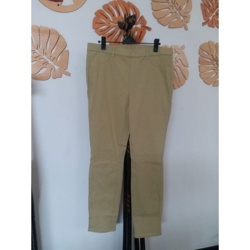 leging uniqlo beige xxl
