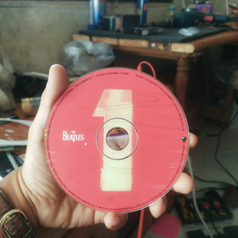 THE BEATLES - ONE (CD)