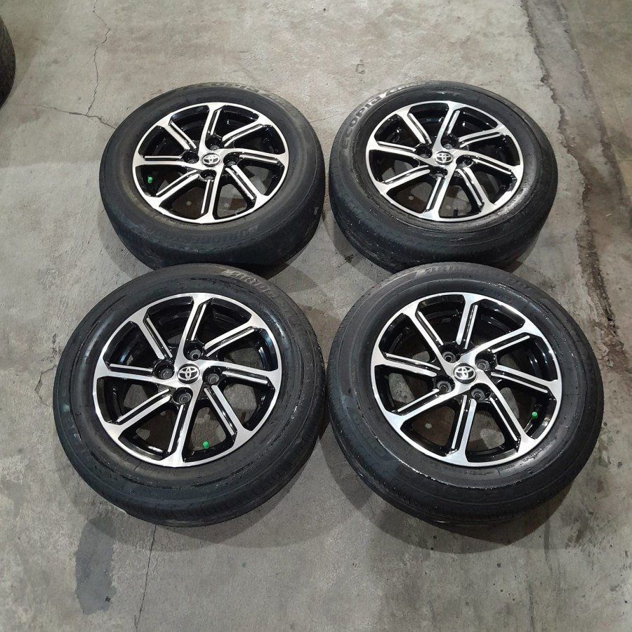 VELG MOBIL BEKAS STANDAR CALYA RING 14 PCD 4X100 + BAN 175 65 R14