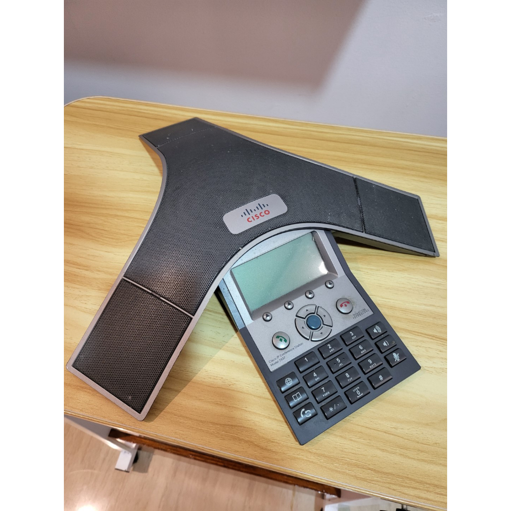 Cisco IP Conference Station 7937 Polycom Phone