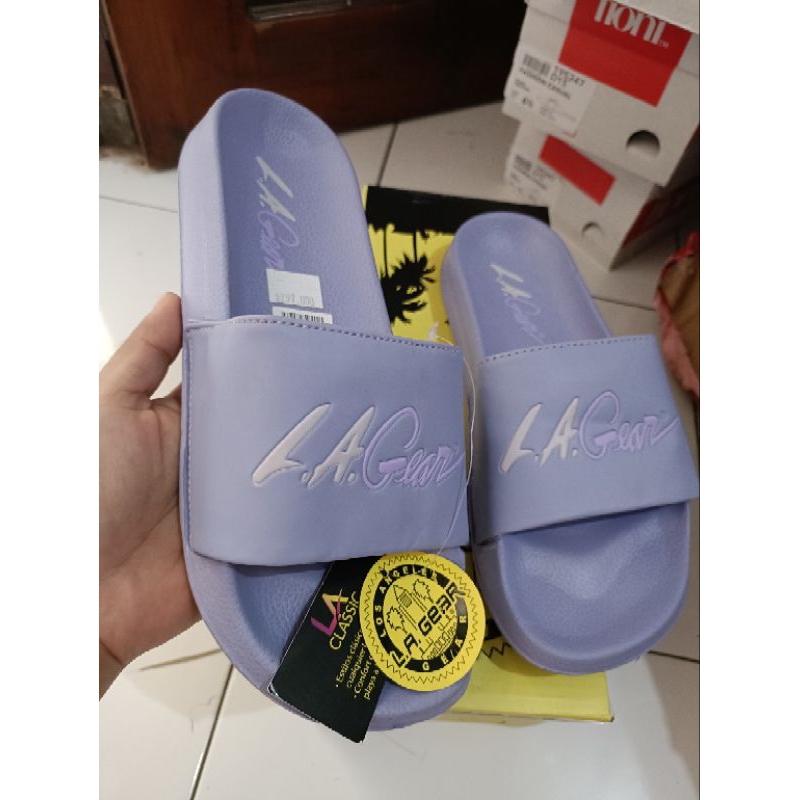 37½ payless clearance sale LA Gear sandal lilac
