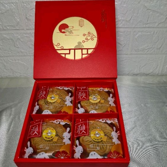 

#Mooncake / kue bulan/Tiong ciu pia /HAMPERS YUMMY 4 x @100gr 1 telur