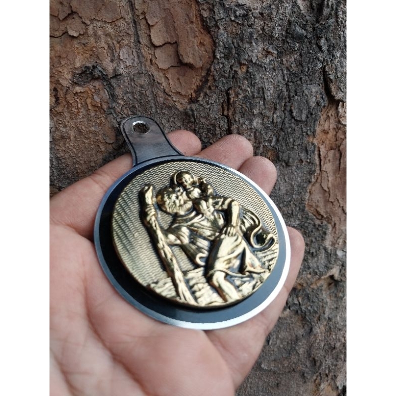 Emblem Tax holder Cristophere