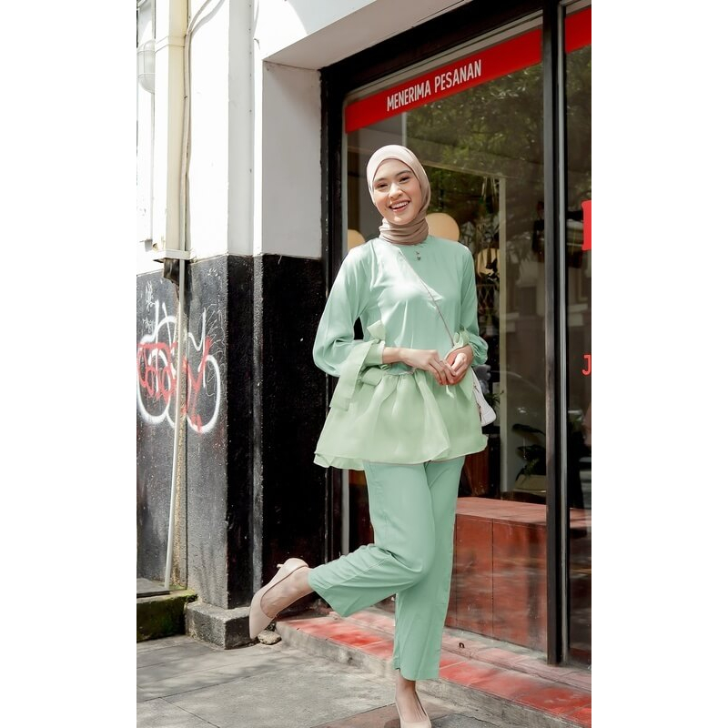 Vente Daily Setelan One Set Wanita Kekinian Ootd Outfit Kondangan