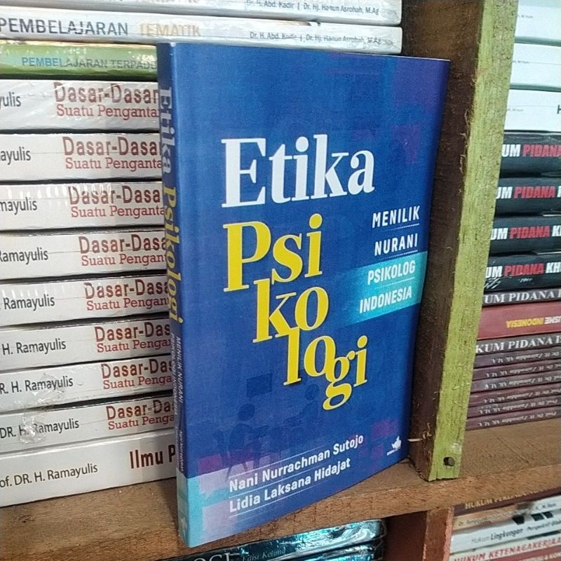 buku etika psikologi