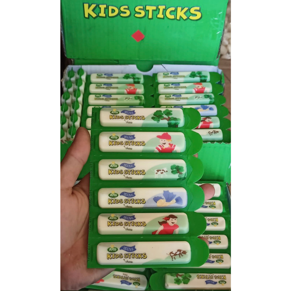 

keju Arla Kids Stick tanpa dus / Arla Stick cheese / puck stick cheese / bega chesse stick / Keju mpasi penambah berat badan anak bb booster stik keju untuk anak belcube isi 6pc