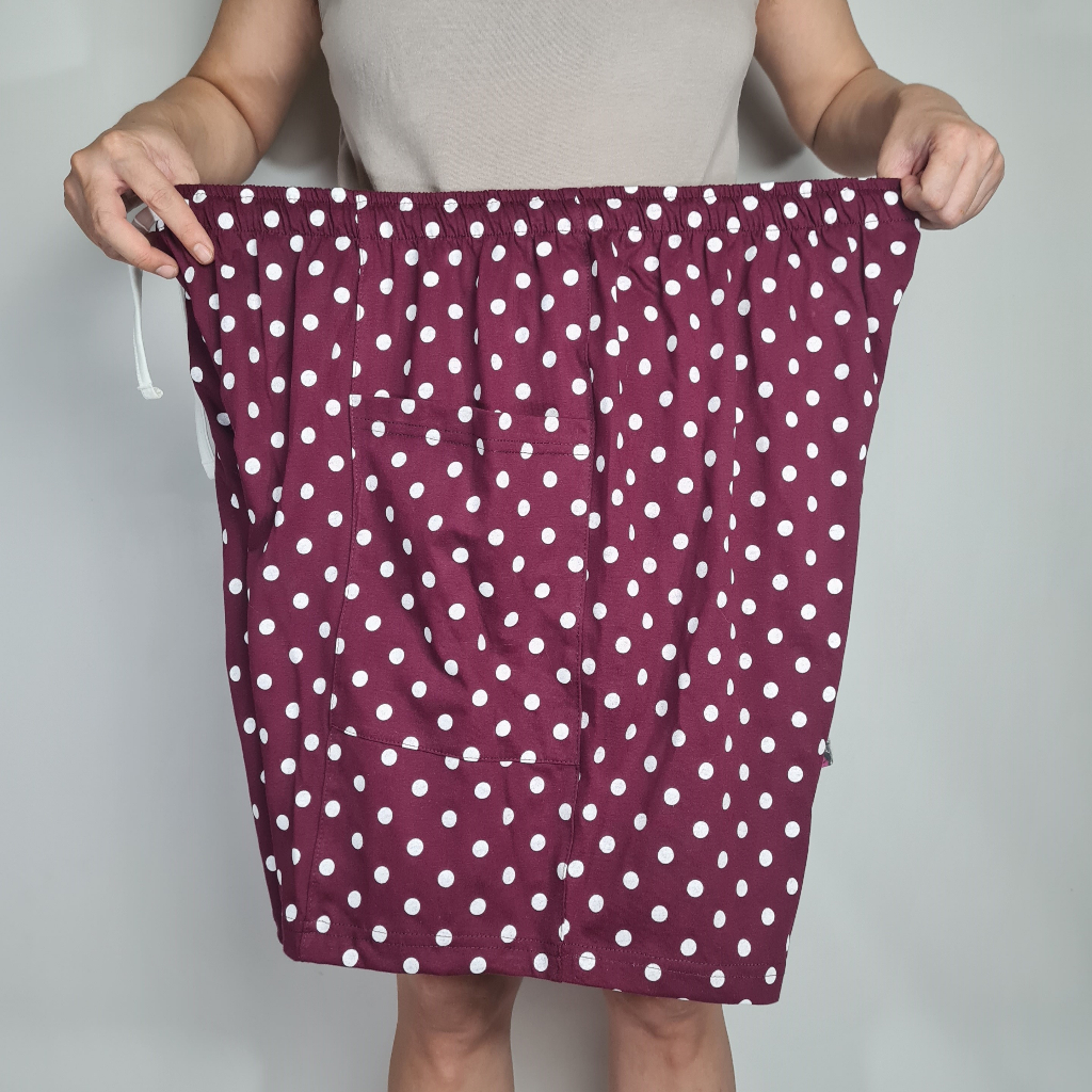 CELANA SELUTUT WANITA JUMBO BIG SIZE KATUN KAOS PREMIUM DUA SAKU DEPAN BURGUNDY POLKADOT