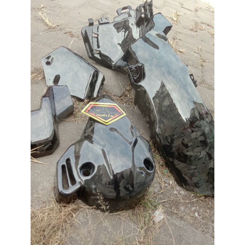 COVER HUGGER AIRBLADE VARIO KARBON FORGED