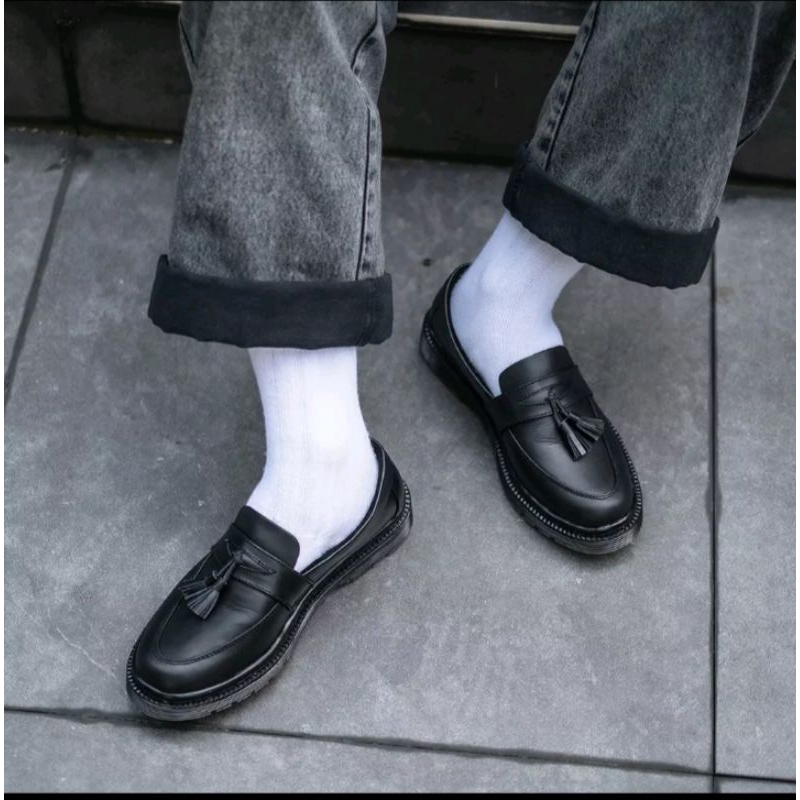 loares dr martens sepatu formal slip.on pria wanita casual doknartin  sepatu loafres gelosy original