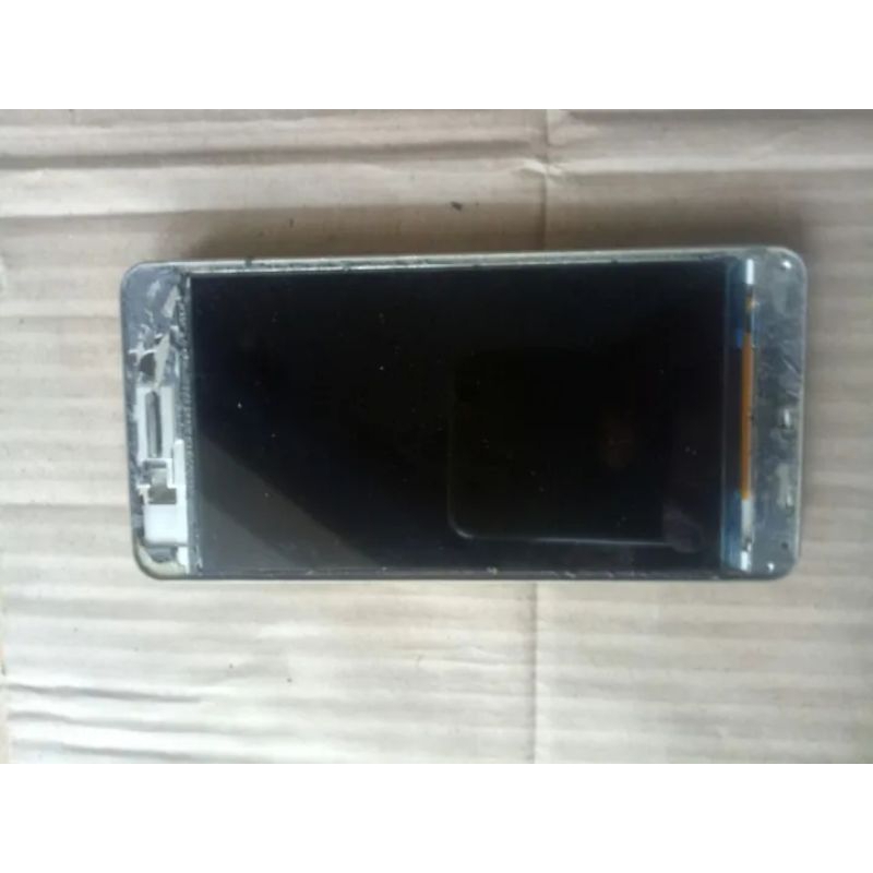 lcd hp spc L60 ori cabutan normal tidak termasuk Touchscreen