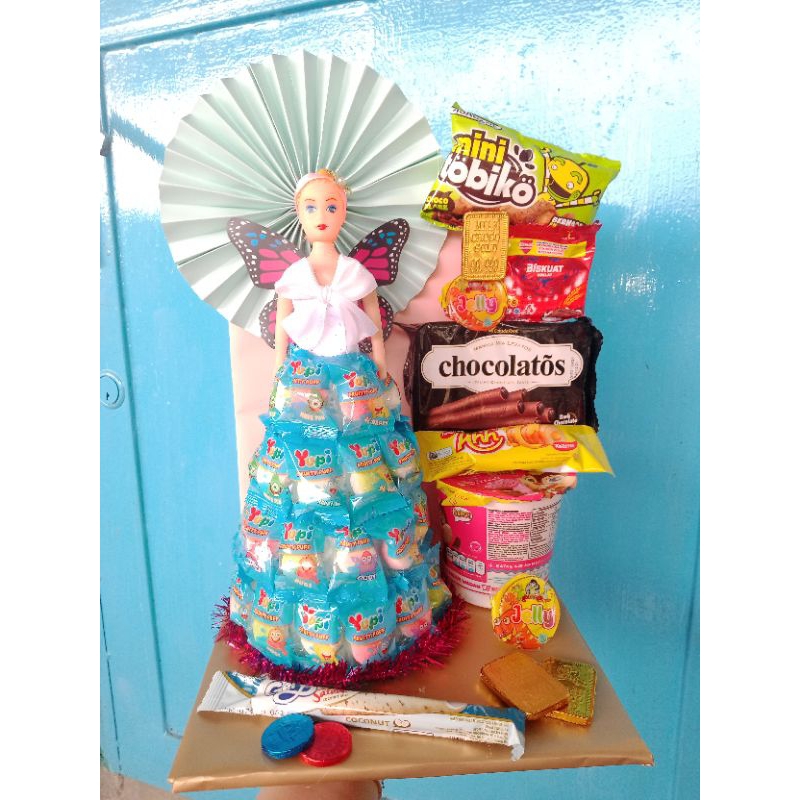 Snack tower Barbie, Snack tower mini,Mading Snack,Barbie yupi,Snack tower ulangtahun, buket wisuda,buket ulangtahun, buket uang