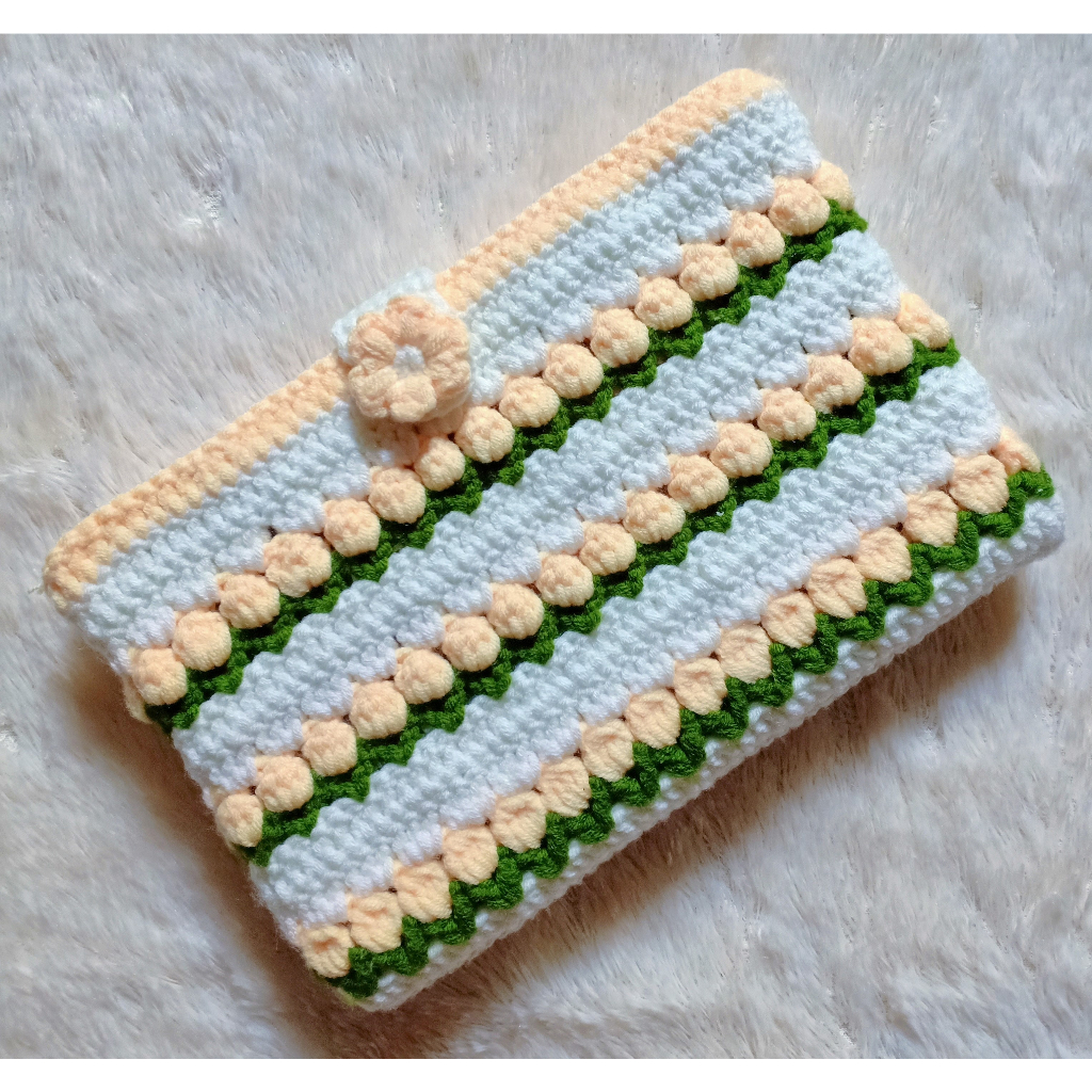 PO Book Sleeve Crochet / E-reader Kindle Onyx Boox Kobo Sleeve / Sarung Buku Rajut