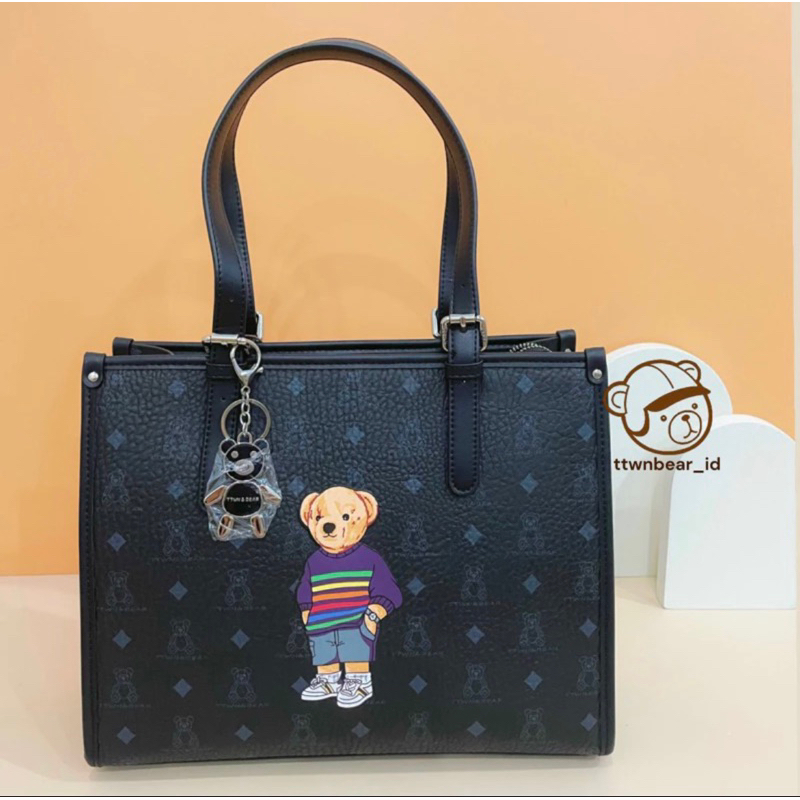 TTWN BEAR HAND BAG NEW READY