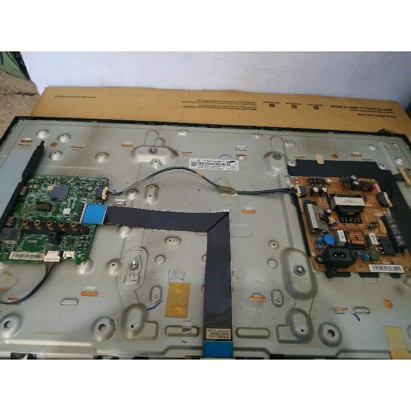 SPAREPART MB PSU SAMSUNG 32H4000