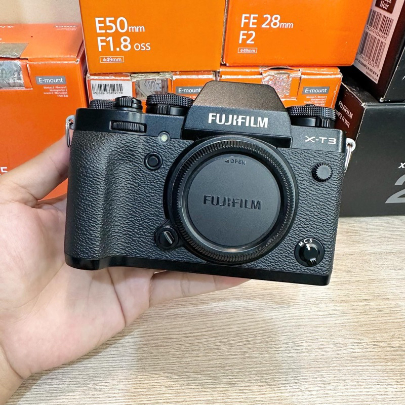 KAMERA FUJIFILM XT3  BODY ONLY TERMURAH - KAMERA MIRORLES FUJIFILM XT3 BODY ONLY - MIRORLES FUJIFILM