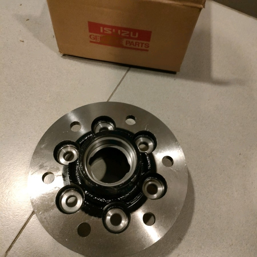 NUB HUB NUP NAB NAP FRONT WHEEL RODA DEPAN ISUZU PANTHER KAPSUL GRAND TOURING 2000 2001 2002 2003 20