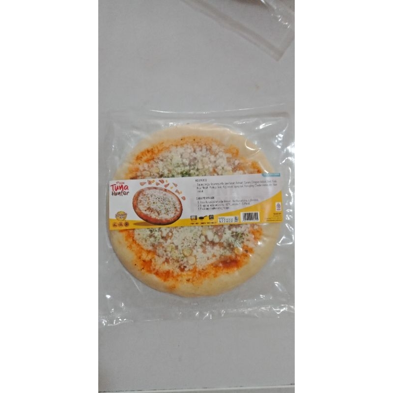 

D Cheese Pizza/Pizza Tuna Hunter 230g