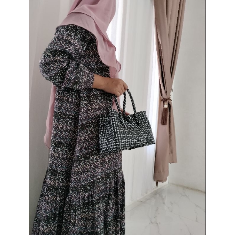 jali mini hitam S