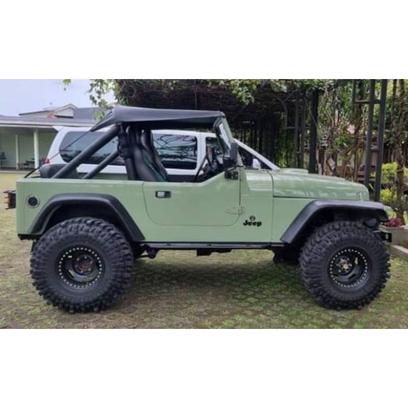 Kanvas CJ7 model atap, bisa custom mobil lain (Harga sudah termasuk by admin platform)