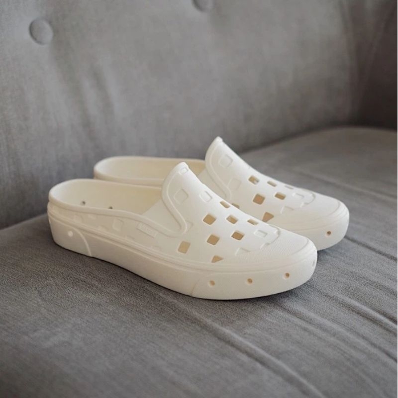 SNEAKERS SLIP ON MULE TRK WHITE MARSHMALLOW BNIB ORIGINAL