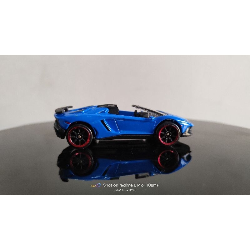 Majorette Lamborghini Aventador SV Roadster Blue