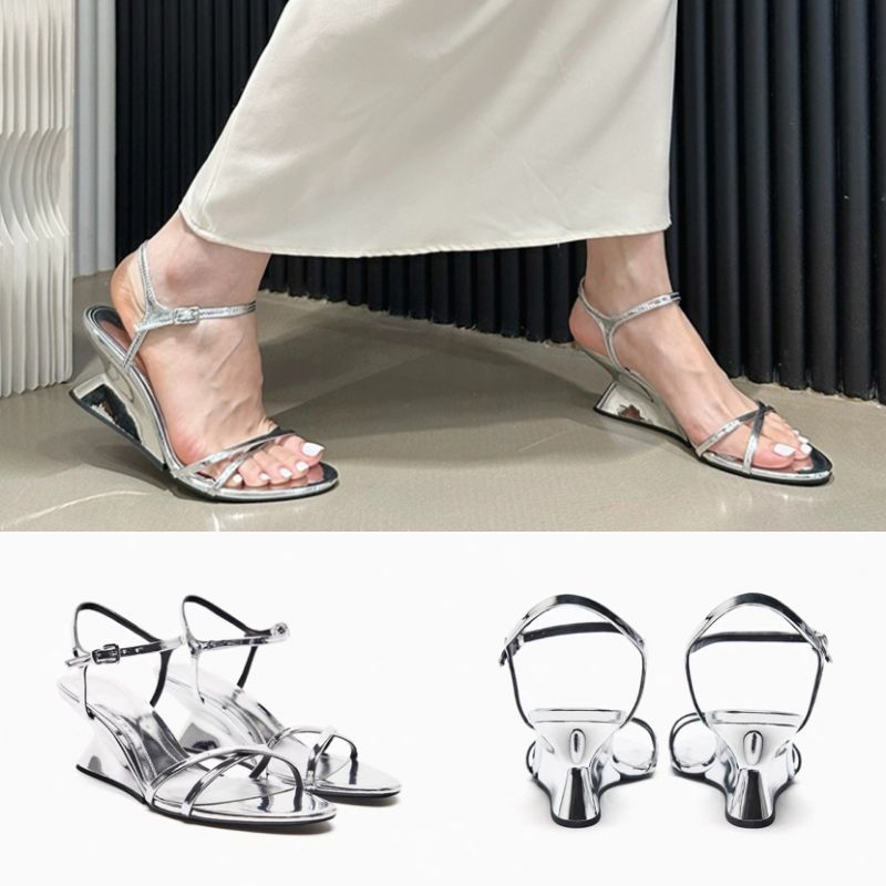 Sepatu ZARA Open Toe Wedges Shoes Wanita
