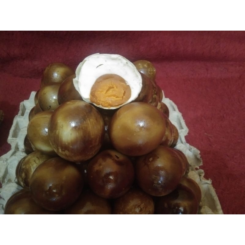 

Telor Bebek Asin Bakar Telor Bebek Asin Asap Telor Khas Kota karawang isi 10 butir