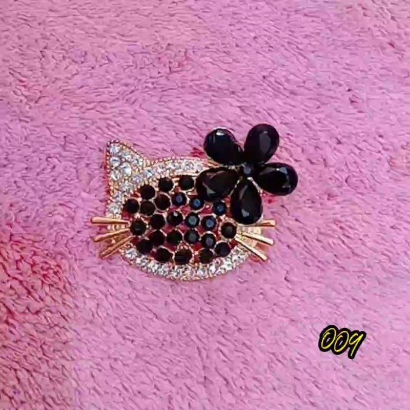 Bros kebaya, Bros hijab, Bros kupu-kupu, Bros bunga