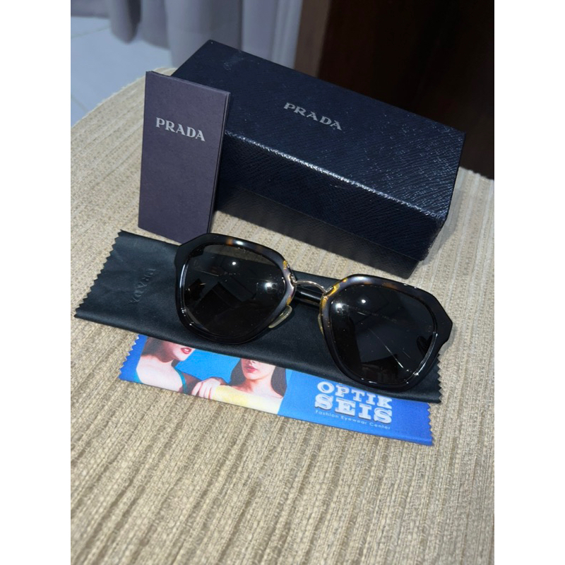 preloved sunglasses prada - preloved kacamata hitam wanita prada original