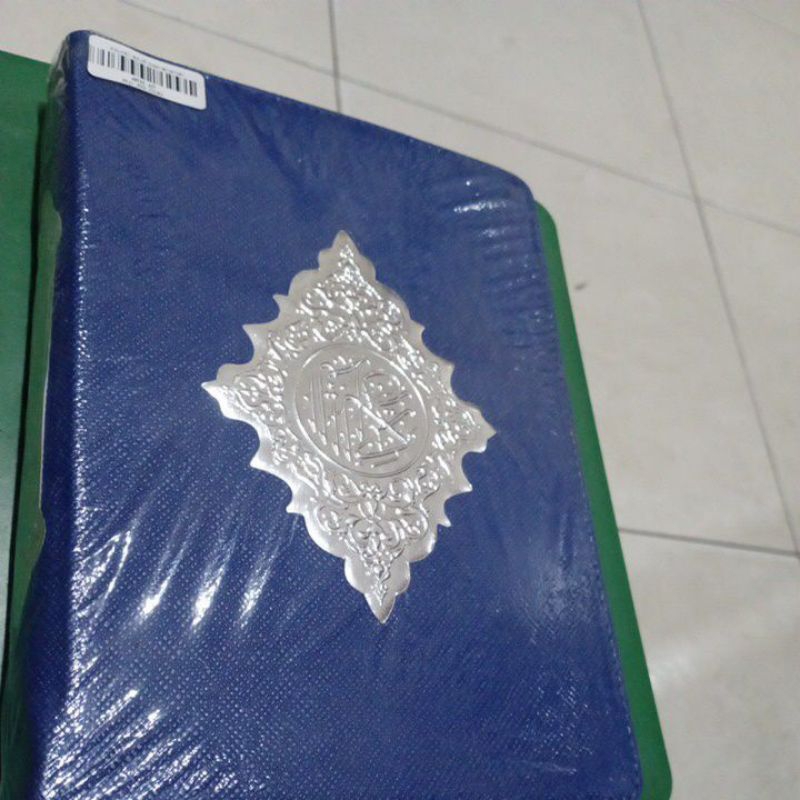 (1pcs) ALQURAN Tas/Resleting A5 tidak terjemah