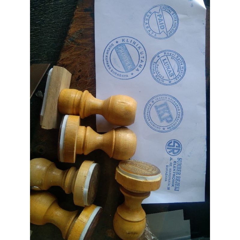 

STEMPEL KAYU CUSTOM