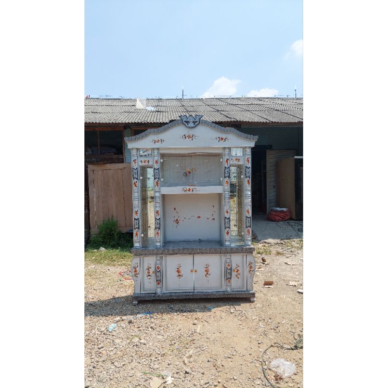 Pajangan Dan Bufet Kaca Tipe Kristal Glossy (Bekasi)