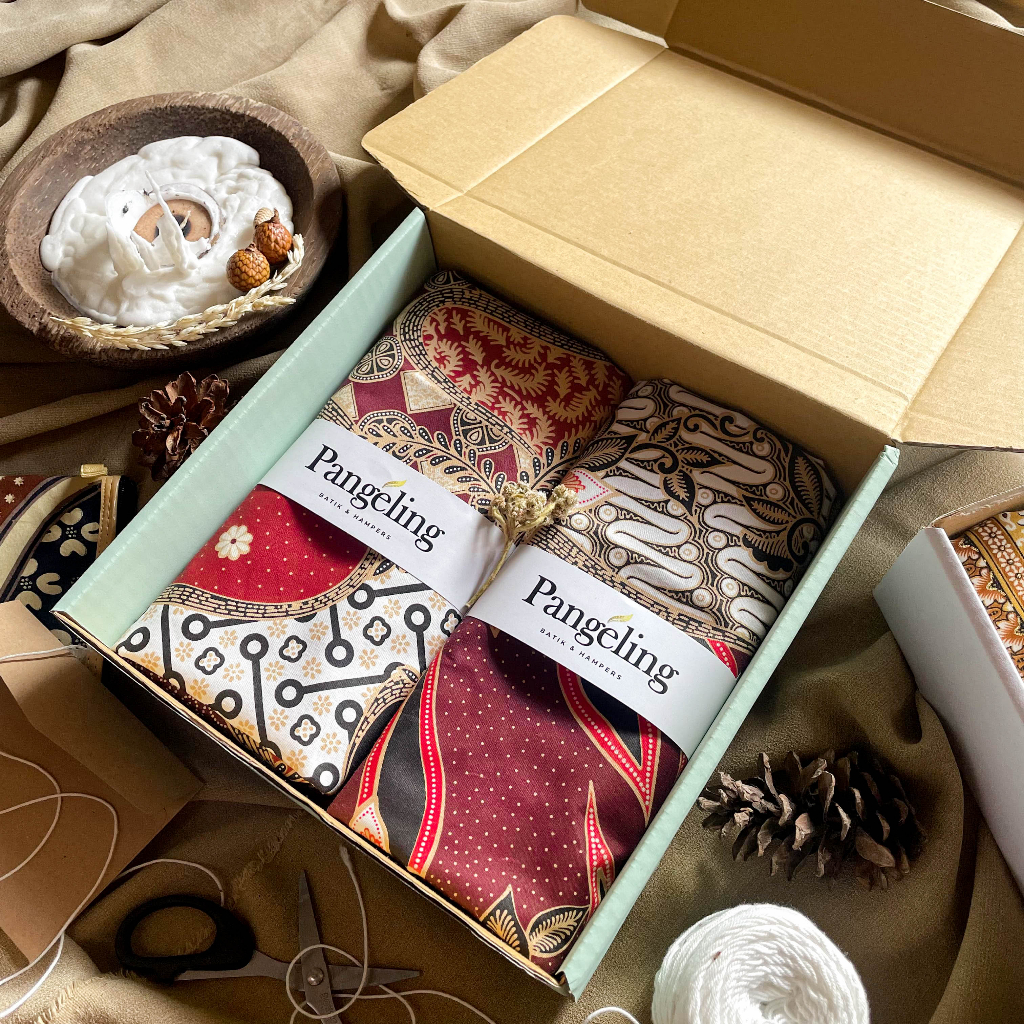 Hampers Kain Batik Couple Sarimbit Premium Kado Pernikahan dan Guru Pangeling Hampers