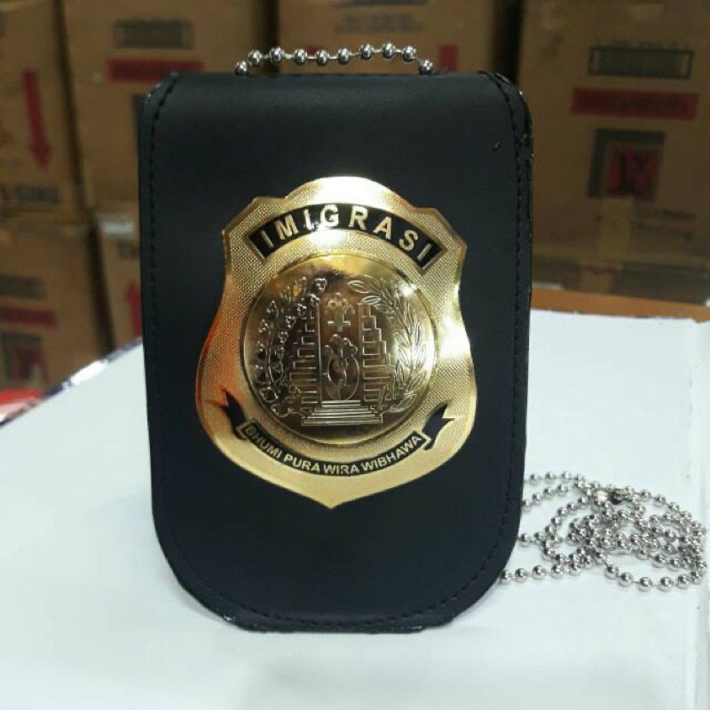 

KALUNG KTA IMIGRASI ID CARD IMIGRASI HOLDER IMIGRASI