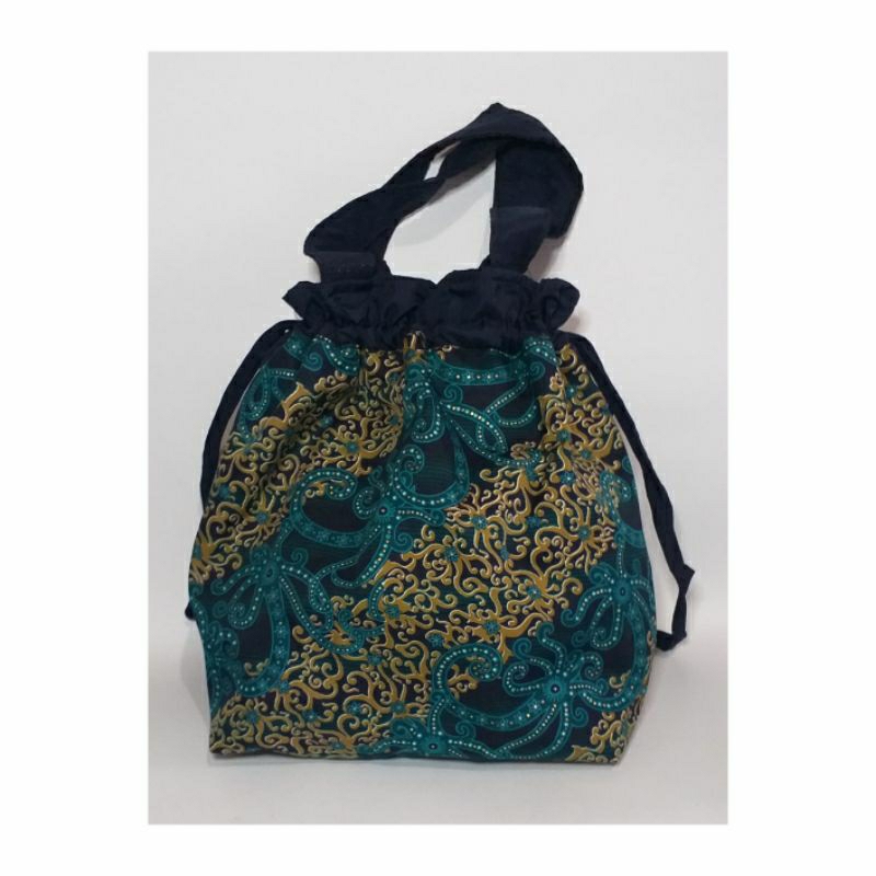 Tas serut kain tas tenteng tas serut tas wanita motif batik