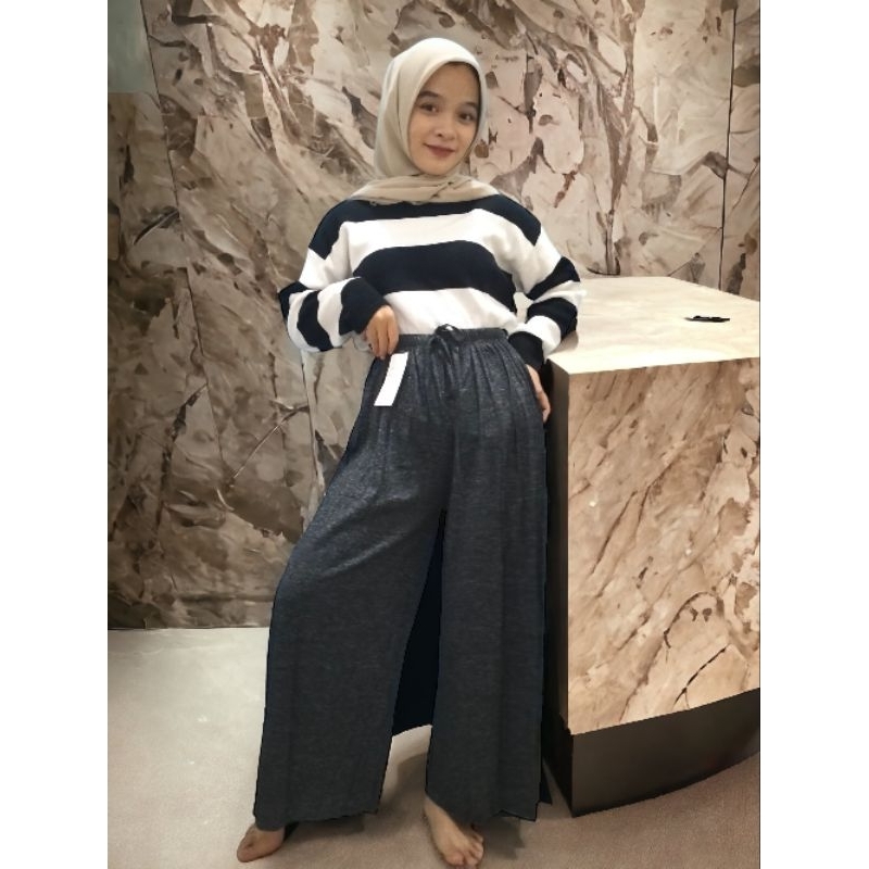 Celana Plisket Wanita Melar Jumbo