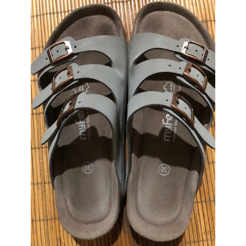 PRELOVED SANDAL MYFEET