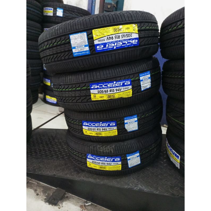 ban setandar Innova 205 65 15 ACCELERA ECOPLUSH