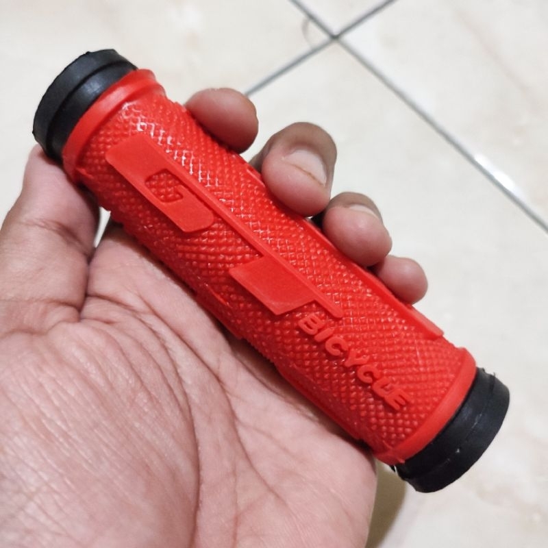 Handgrip GT Bicycle Warna Handlebar Grip Stang Sepeda Lipat Seli Mtb Minion Fixie Bmx Dll Model Silicone Karet