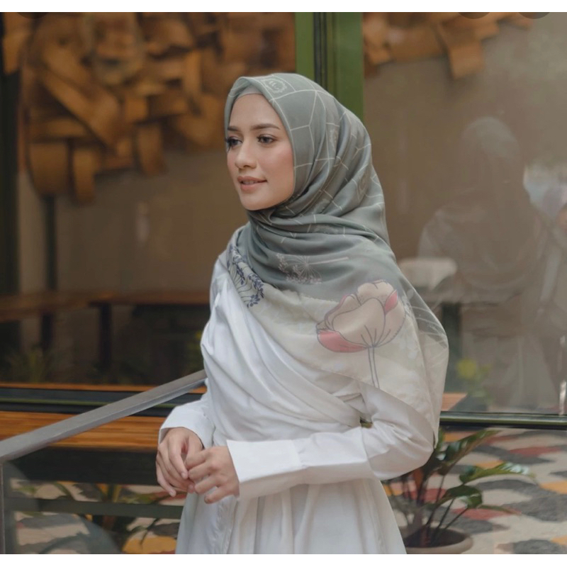 Louisaluna Sheza preloved