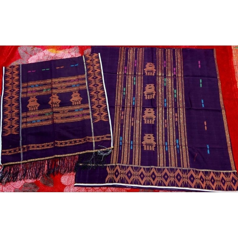 Ready set Karo Motif Rumah Adat warna kopi gosong benang tembaga kepala sarung memakai benang prada/