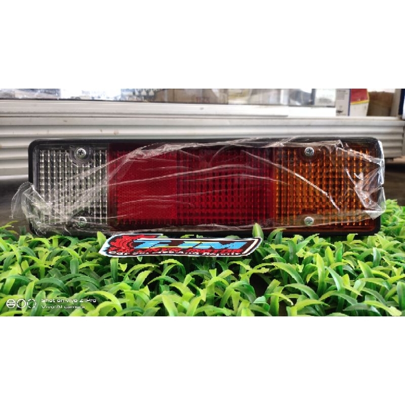 LAMPU STOP DNY L300D NEW PICK UP LAMPU REM BELAKANG KOMPLIT STOPLAMP STP-L300 N DNY