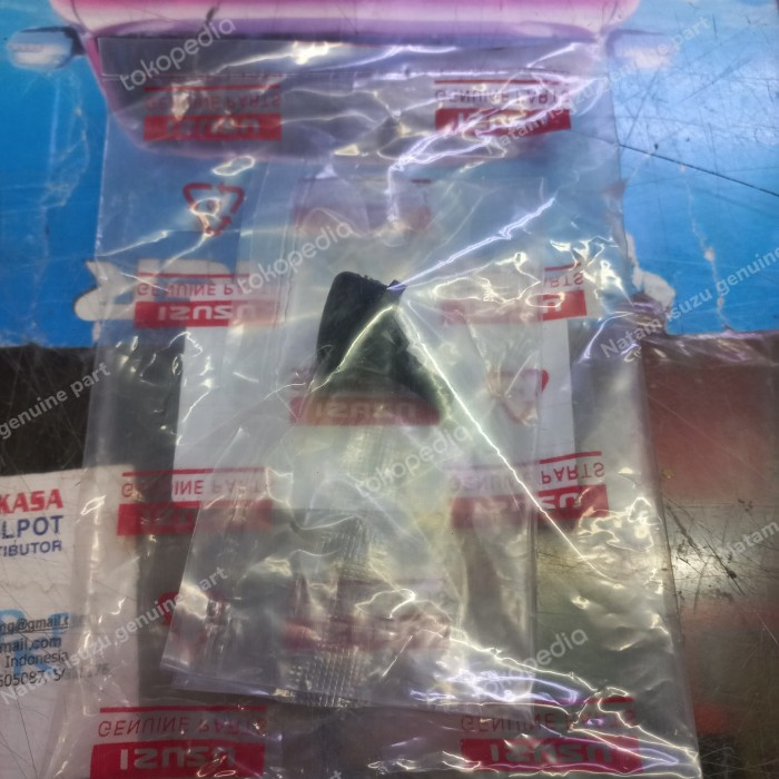 NOZZLE AIR WIPER / NOZZLE SEMPROTAN AIR WIPER DEPAN ISUZU DMAX 01-12 BISA COD BAYAR DITEMPAT