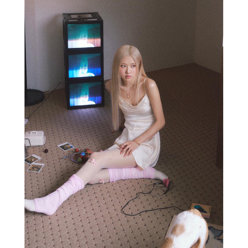 album dan photocard rosie limited edition